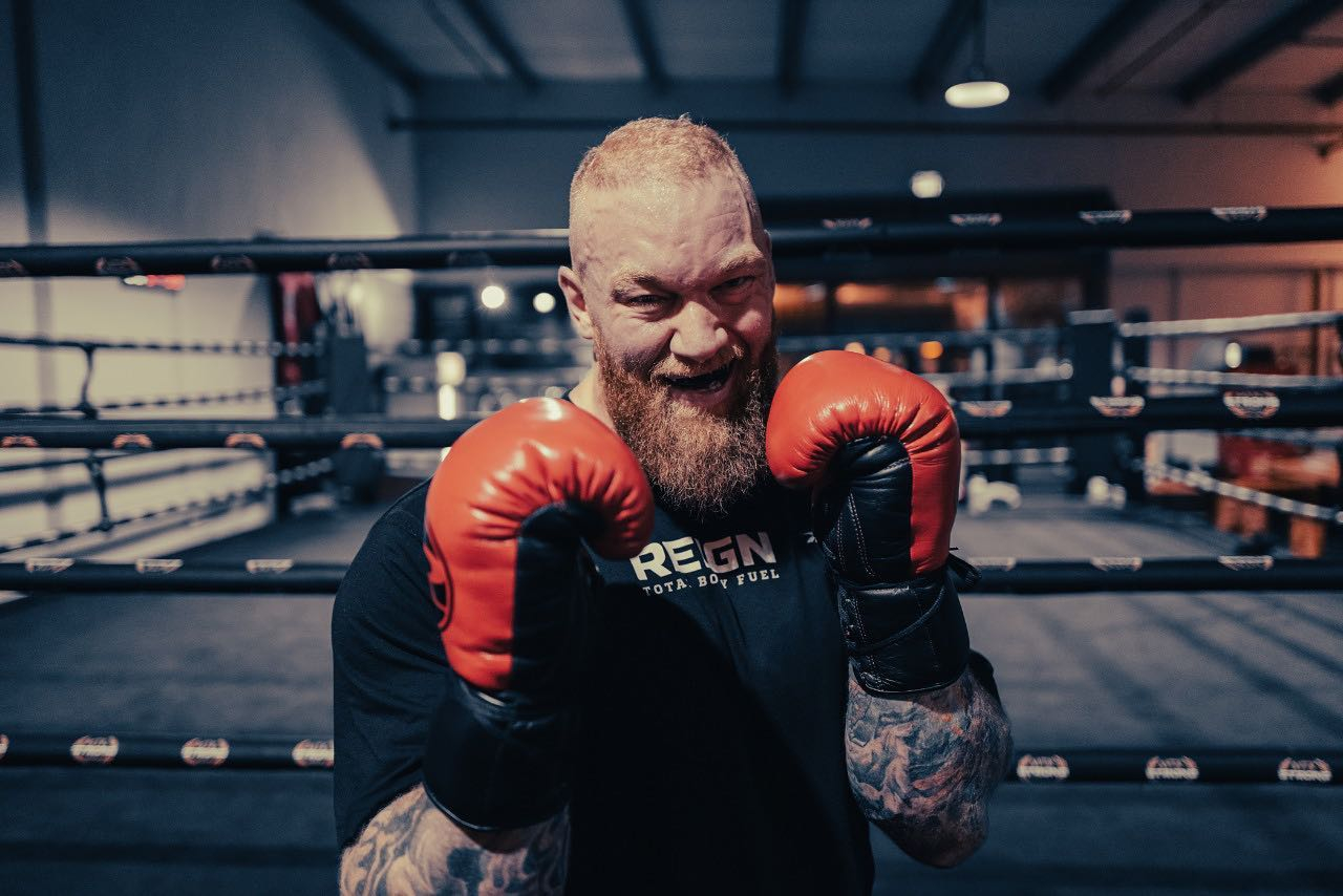 Hafthor Jornsson predicts Eddie Hall's round and reveals the rematch clause in his contract