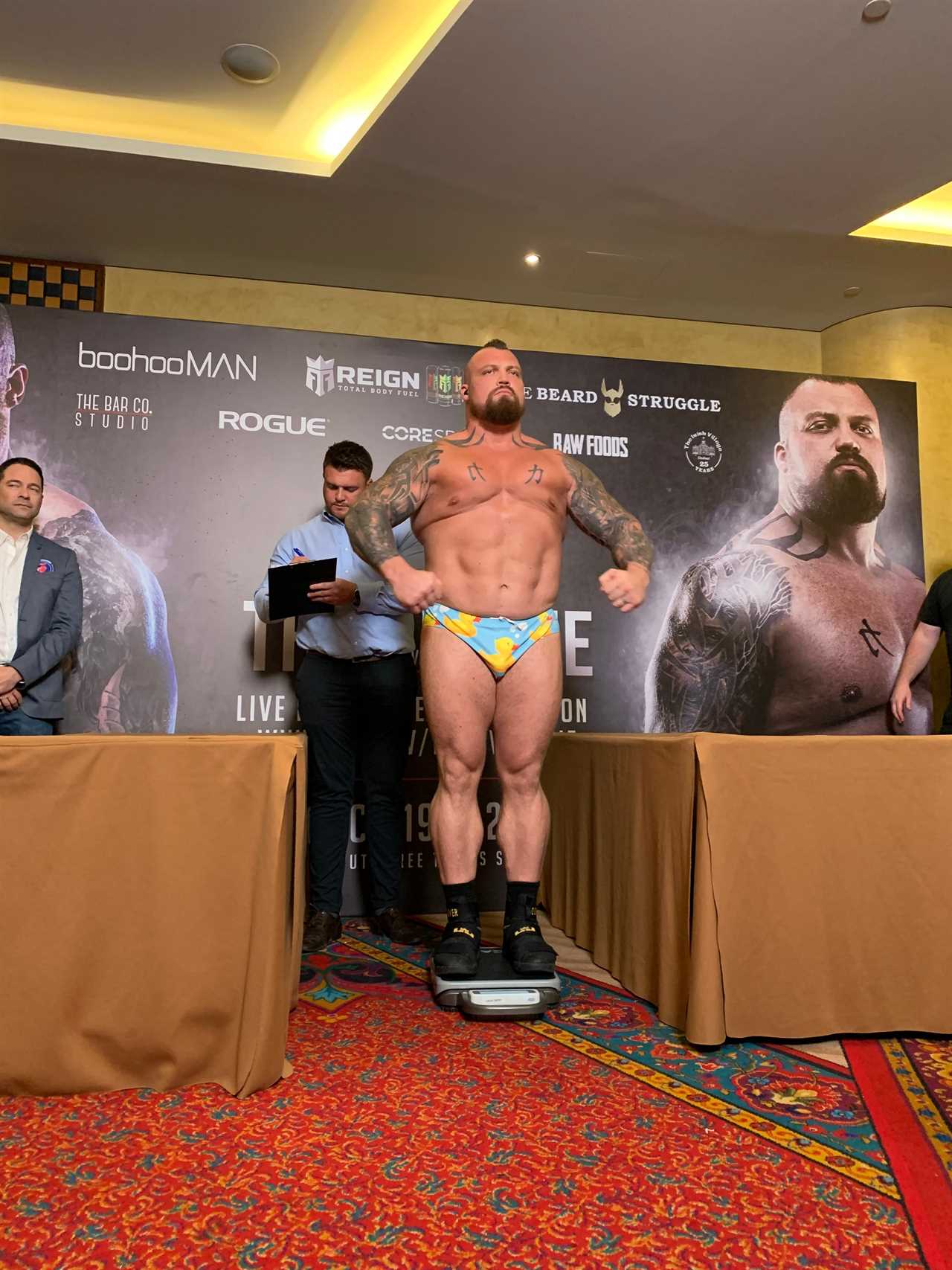 For the heaviest boxing match ever, Eddie Hall and Hafthor Hall, strongman rivals, weigh 47 STONE.