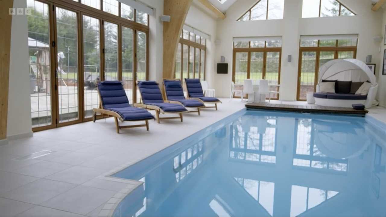 Ricky Hatton's Manchester home features a gold dining room, home theater, pool, and diamante door handles.