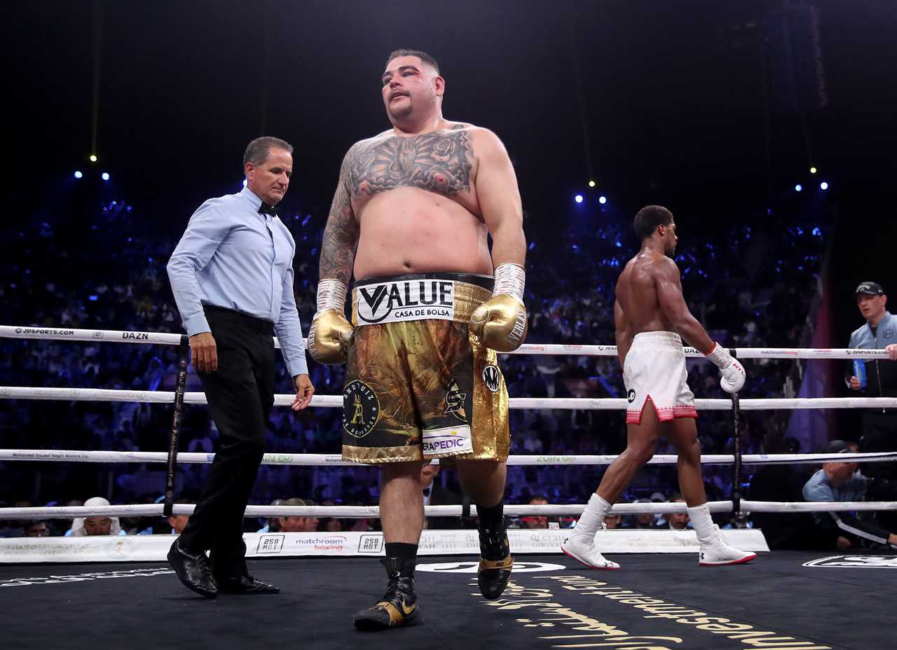 Andy Ruiz Jr. shows remarkable weight loss while Eddie Hearn states that Mexican rejected Derek Chisora's fight offer