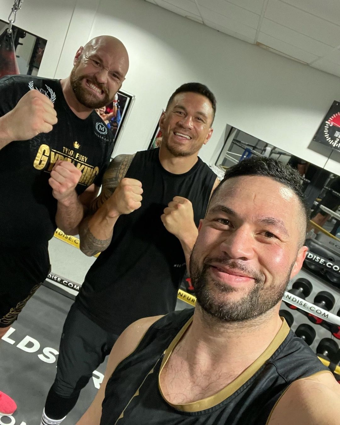 Watch AFL legend Barry Hall HEADBUTT nervous Sonny Bill Williams weigh in before the boxing fight