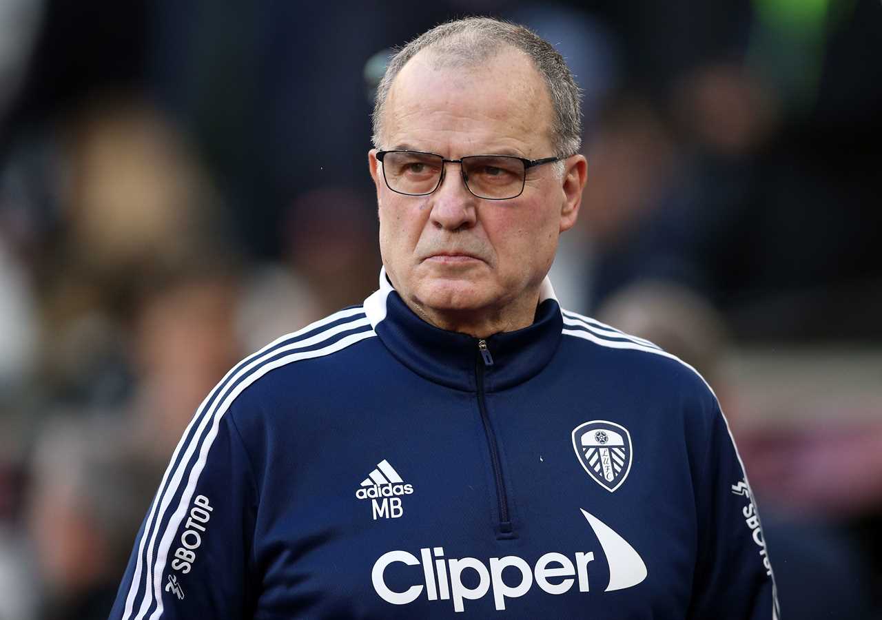 Josh Warrington, a Leeds fanatic, promises Marcelo Bielsa to his next ringwalk if he defeats Kiko Martinez