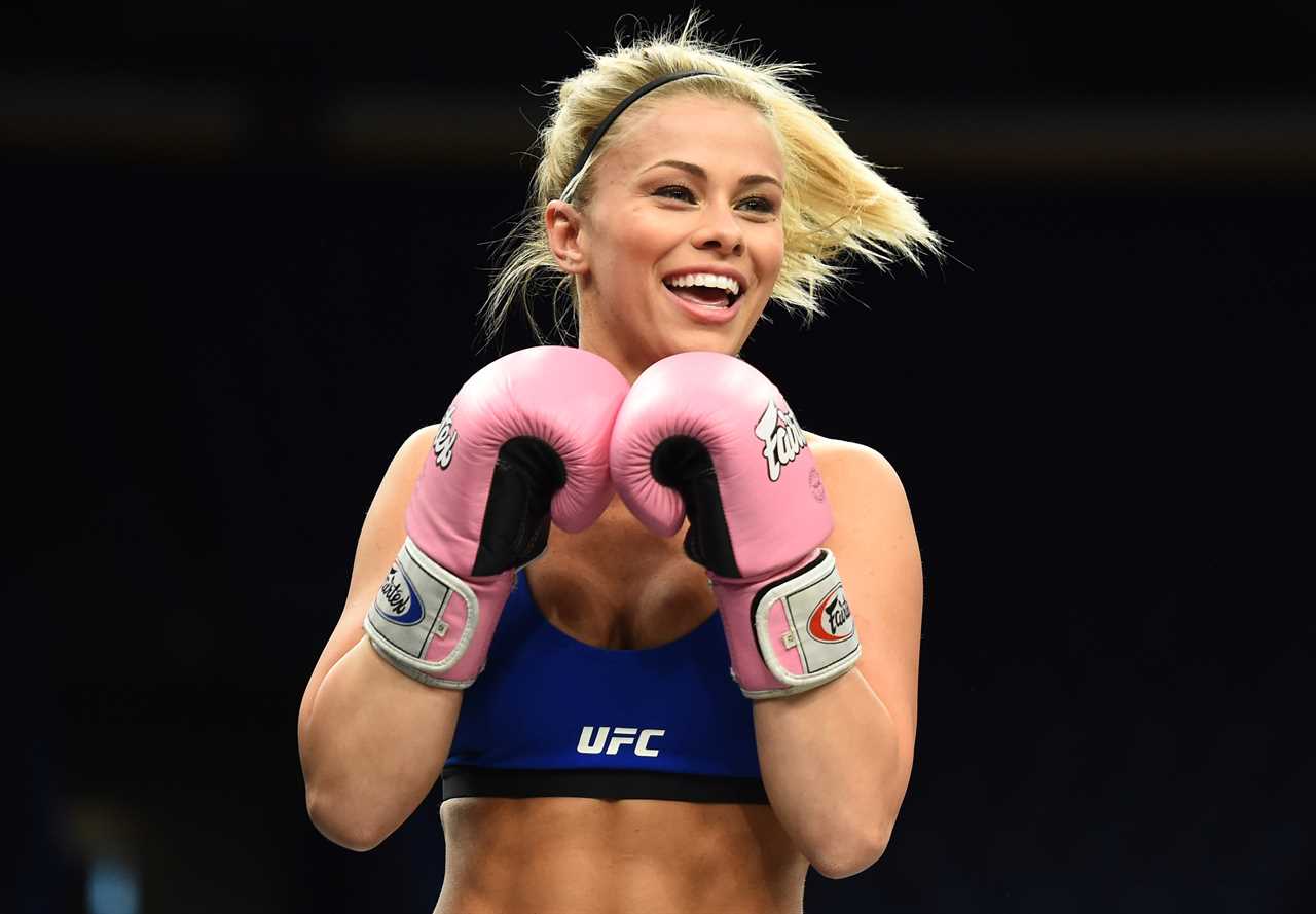 Paige VanZant teases her fans with cheeky photos with an ex-UFC star, to headline the Bare Knuckle Boxing London event