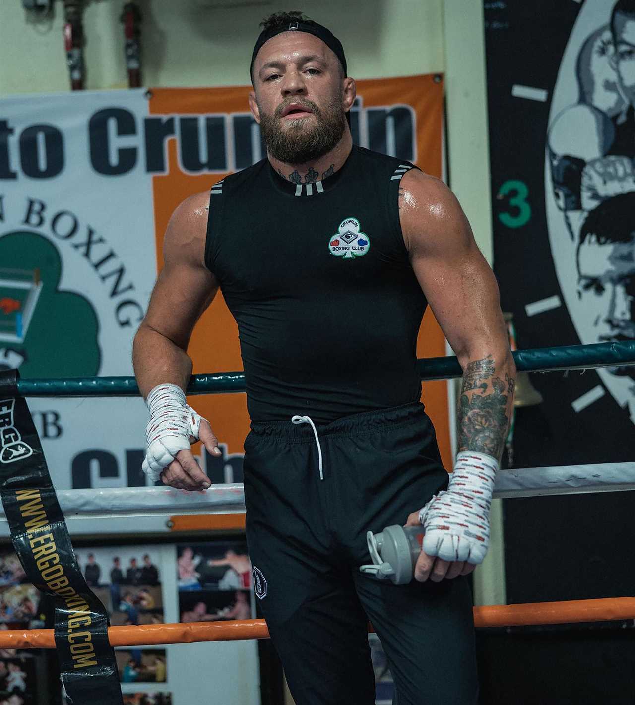 After calling out Kamaru Uman, Conor McGregor displays stunning body transformation after he calls out Kamaru.