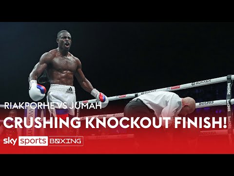 Jumah beats Riakporhe with a CRUSHING body shot!