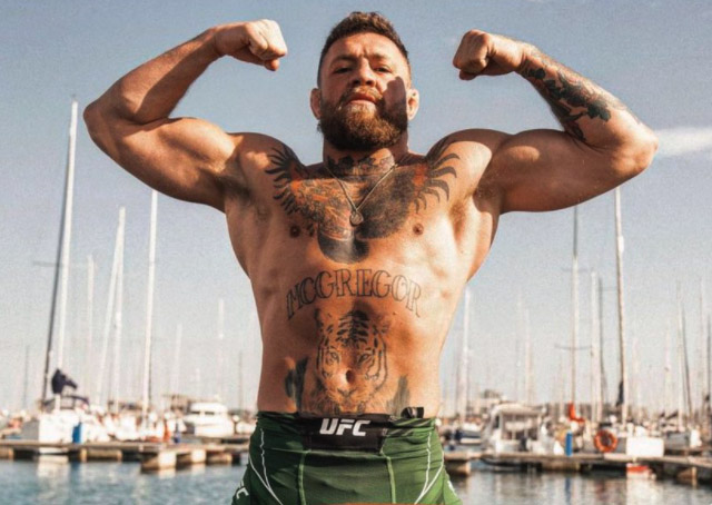 Lopez says that Conor McGregor would beat Jake Paul in the boxing ring, but Notorious should target Charles Oliveira UFC fight.