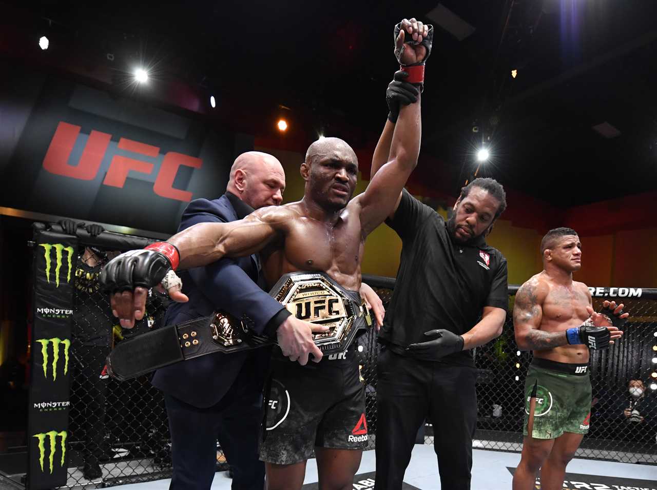 Gilbert Burns is happy to be under the radar and confident of derailing Khamzat Chimaev's train with a finish at UFC 273