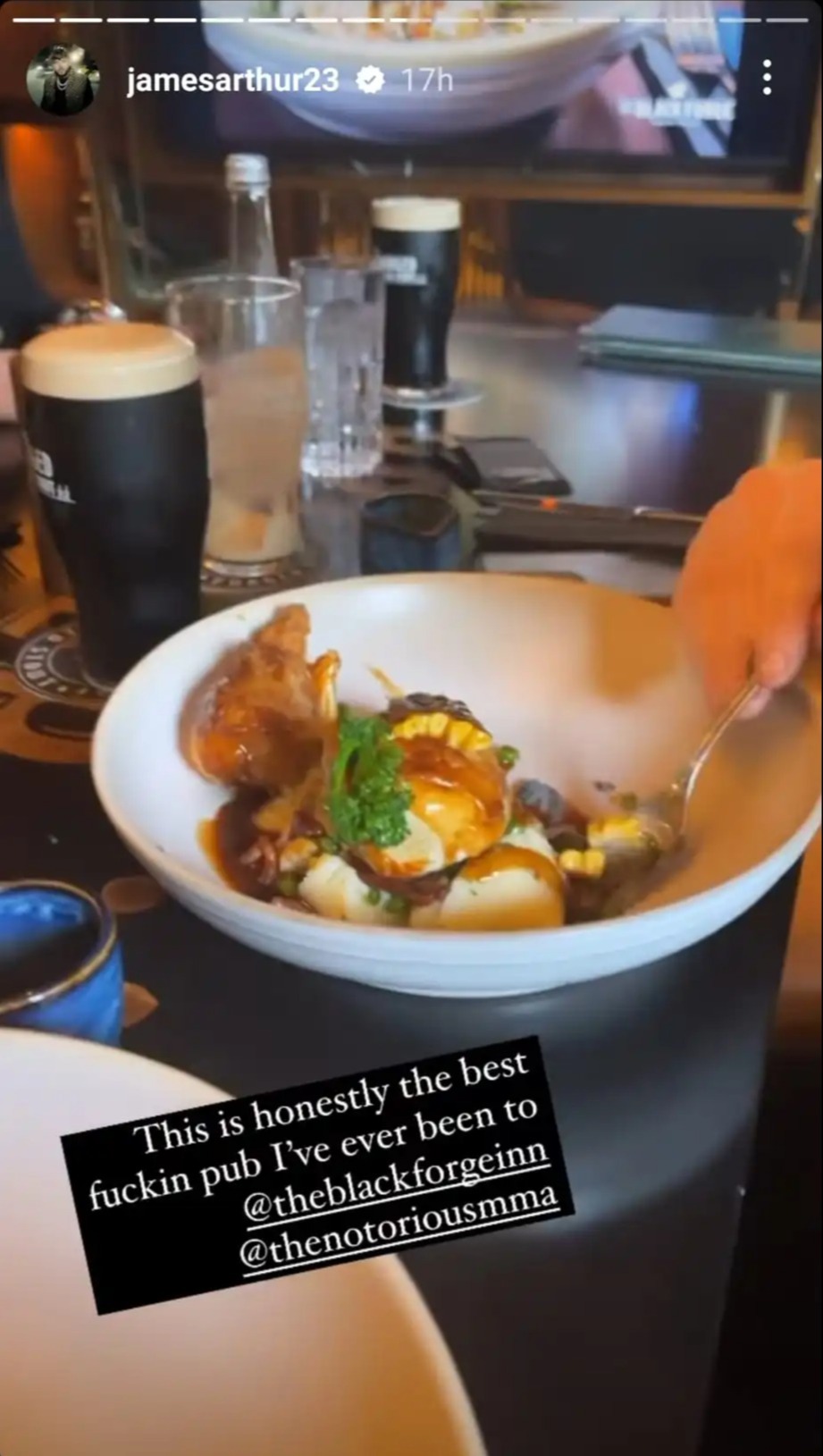 The X-Factor winner had high praise for the pub