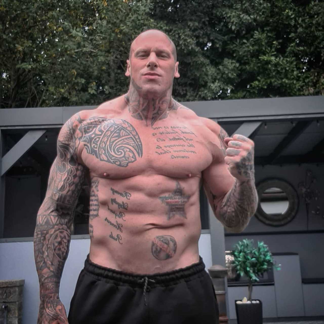 Iranian Hulk Sajad Gharibi says he turned down a massive PS180,000k-a year bodyguard job prior to Martyn Ford fight