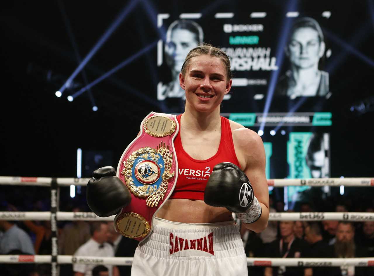 Savannah Marshall punches her opponent to win the undisputed title fight, sending a harsh message to Claressa Shields, her ringside rival.