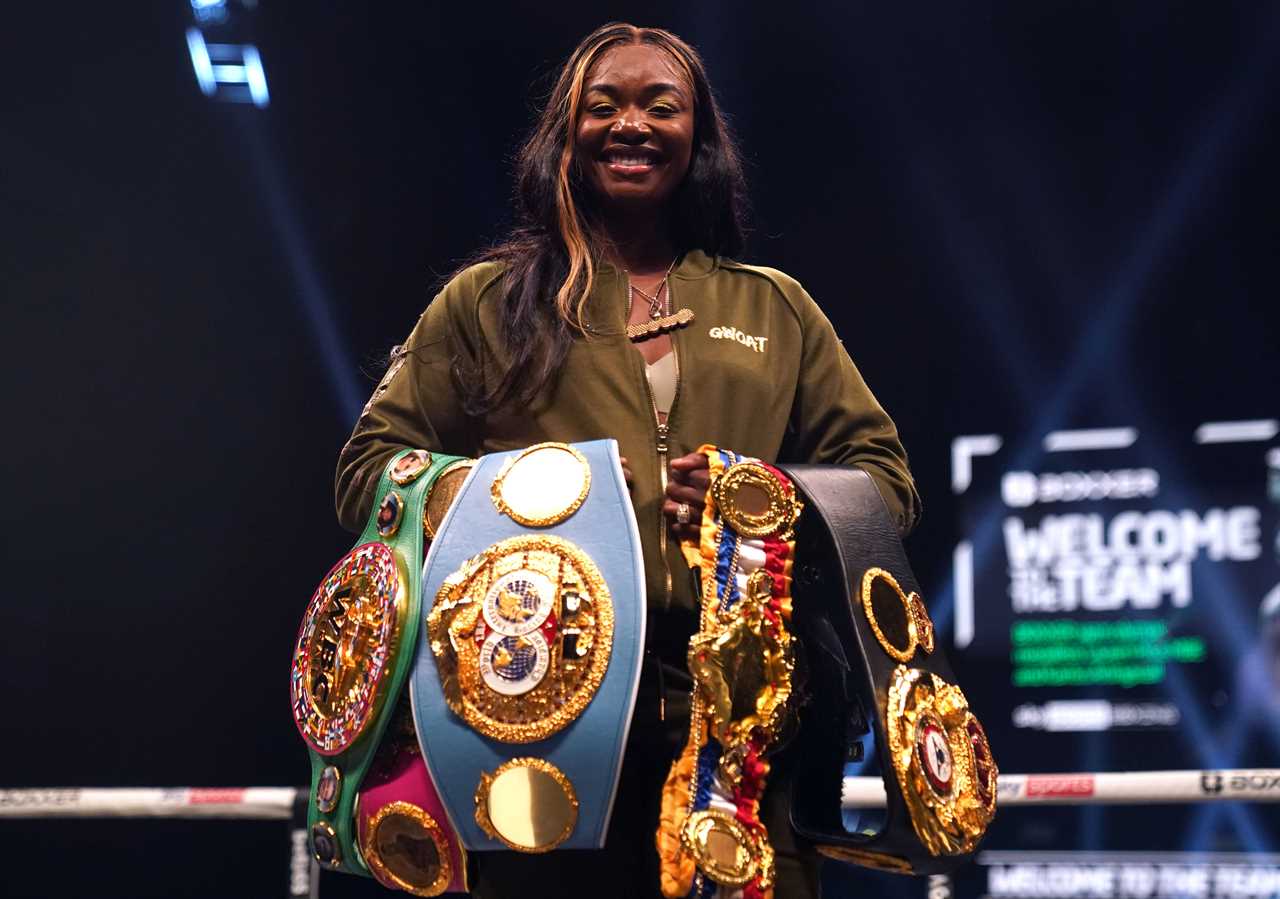 Savannah Marshall punches her opponent to win the undisputed title fight, sending a harsh message to Claressa Shields, her ringside rival.