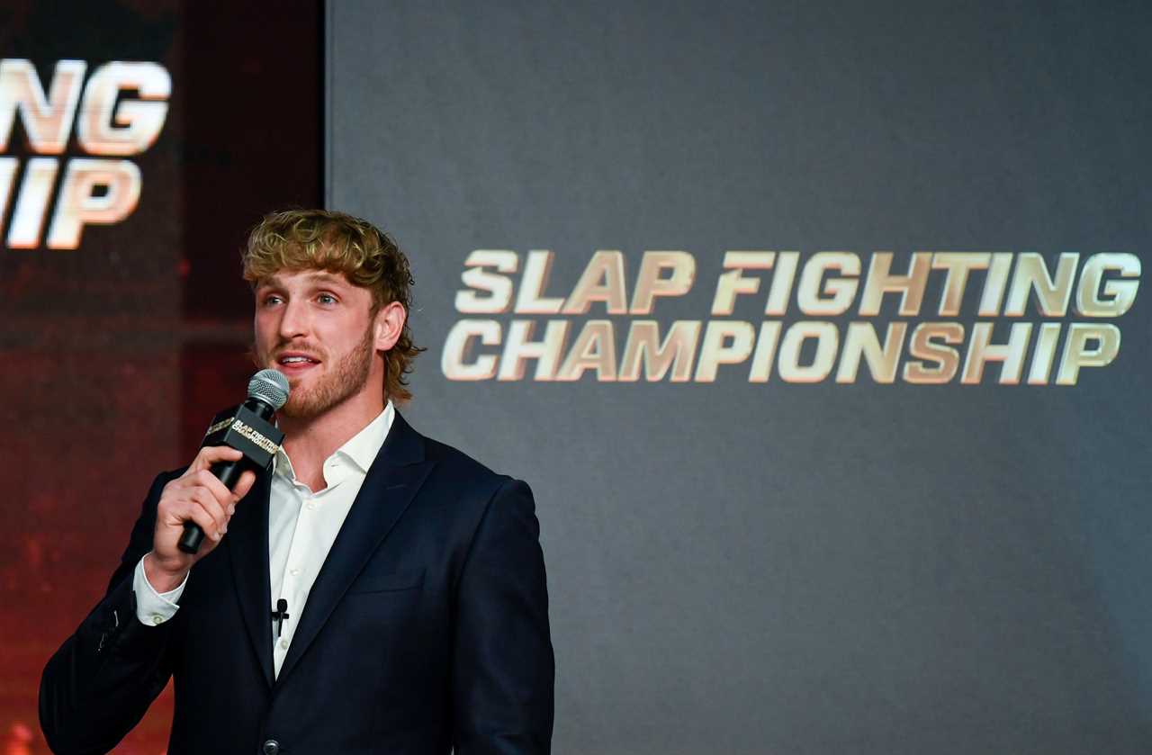 Logan Paul covers his privates naked with a photo of himself, to celebrate his birthday