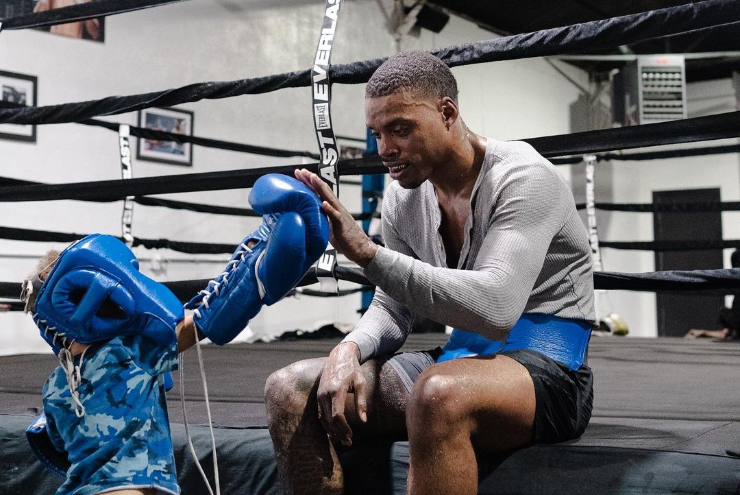Errol Spence Jr.'s son learns to box at the age of ONE. Champ brings his children to the gym to'see where their food comes from'