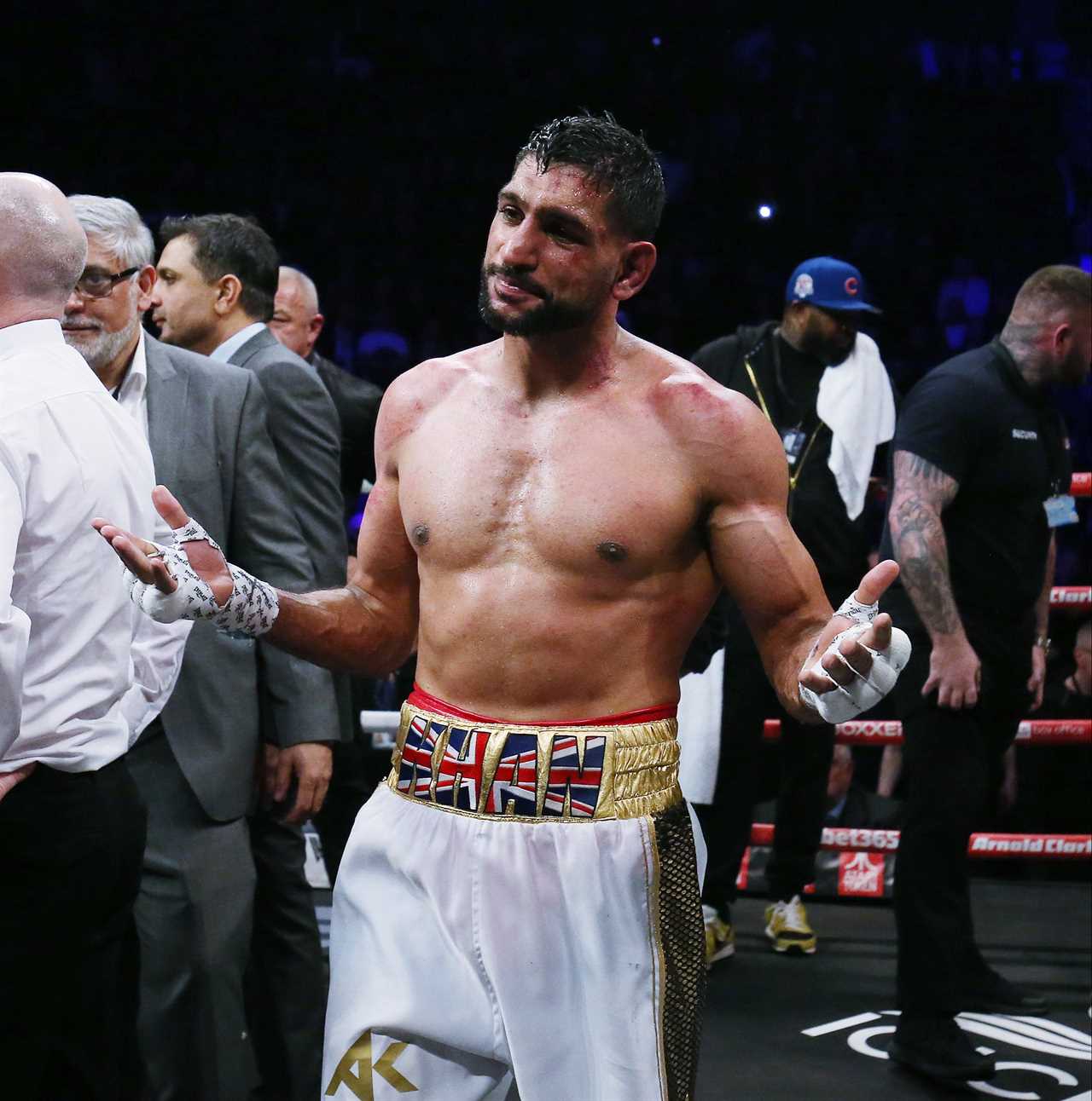 It seems like greed - Carl Frampton urges Amir Khan’s family to talk Brit out if he accepts an offer of the Albanian fight
