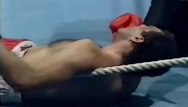 Watch John Fury get a brutal knockout by Henry Akinwande 1991, causing him to stop boxing for 4-YEARS