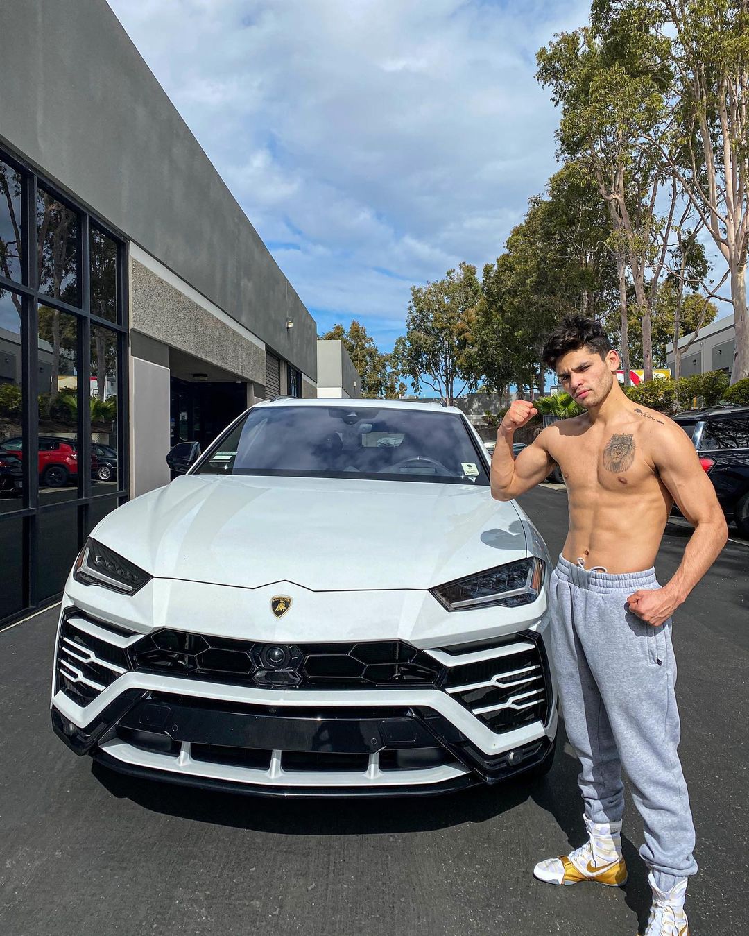 Ryan Garcia, unbeaten boxer, shows off his dramatic body transformations in his comeback fight