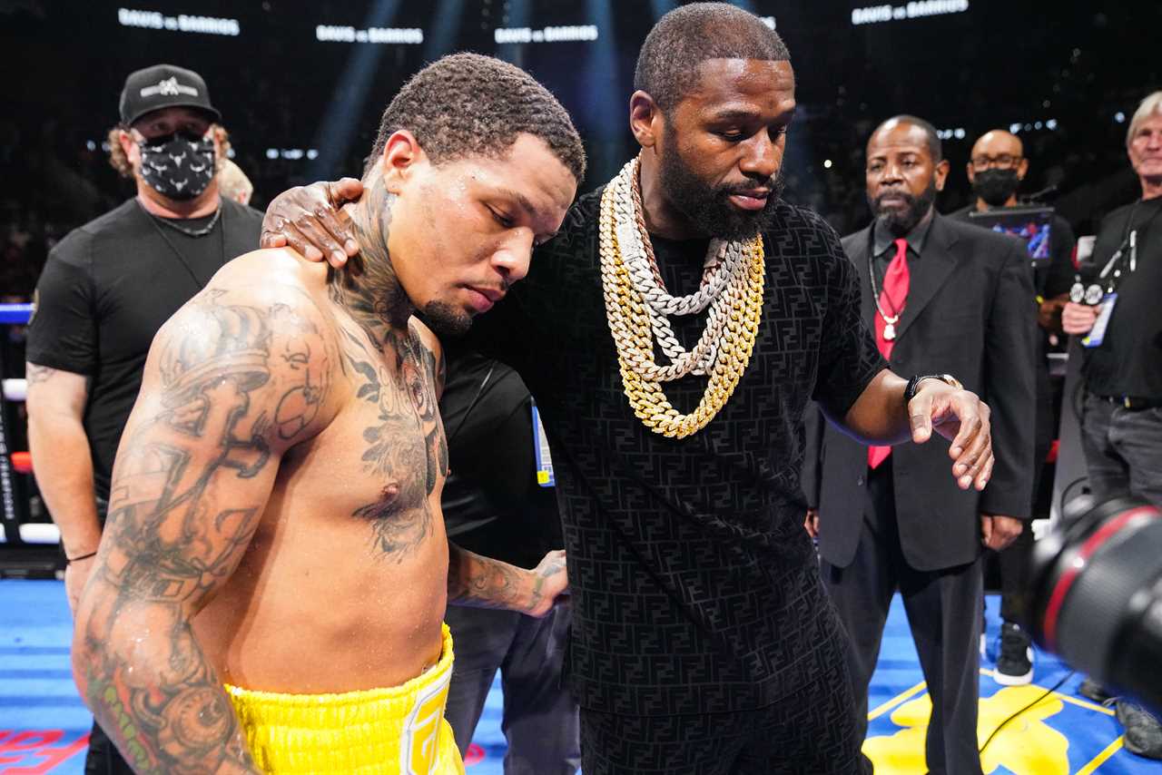 After Floyd Mayweather's promoter announced his comeback, Gervonta appears to be slamming Floyd Mayweather in a now-deleted Tweet