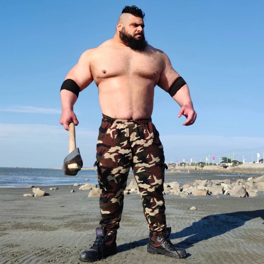 Throwback photos are not able to capture Iranian Hulk's incredible transformation into 380-pound strongman Sajad Gaharibi.