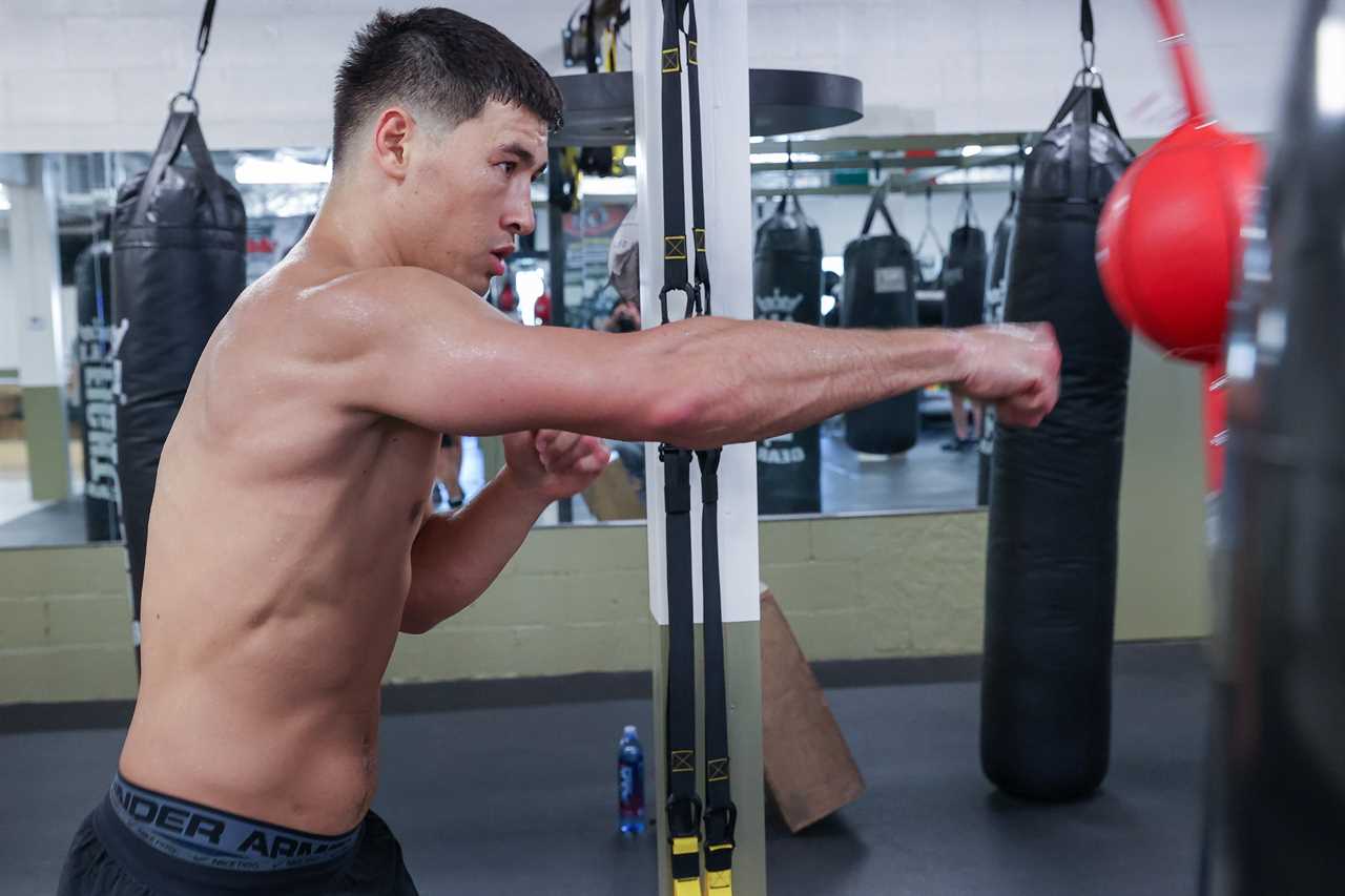 According to Atlas, Canelo Alvarez could have gained his hulking physique transformation by eating 'Whoppers with Special Sauce'.