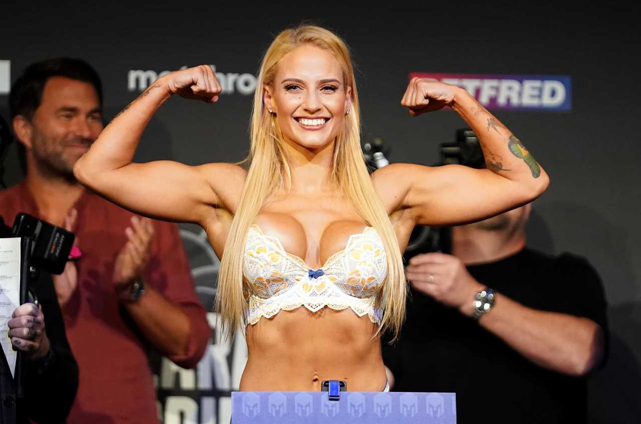 How Ebanie bridges became IBF champion. She silenced the critics and delighted her fans with sexy lingerie during weigh-ins