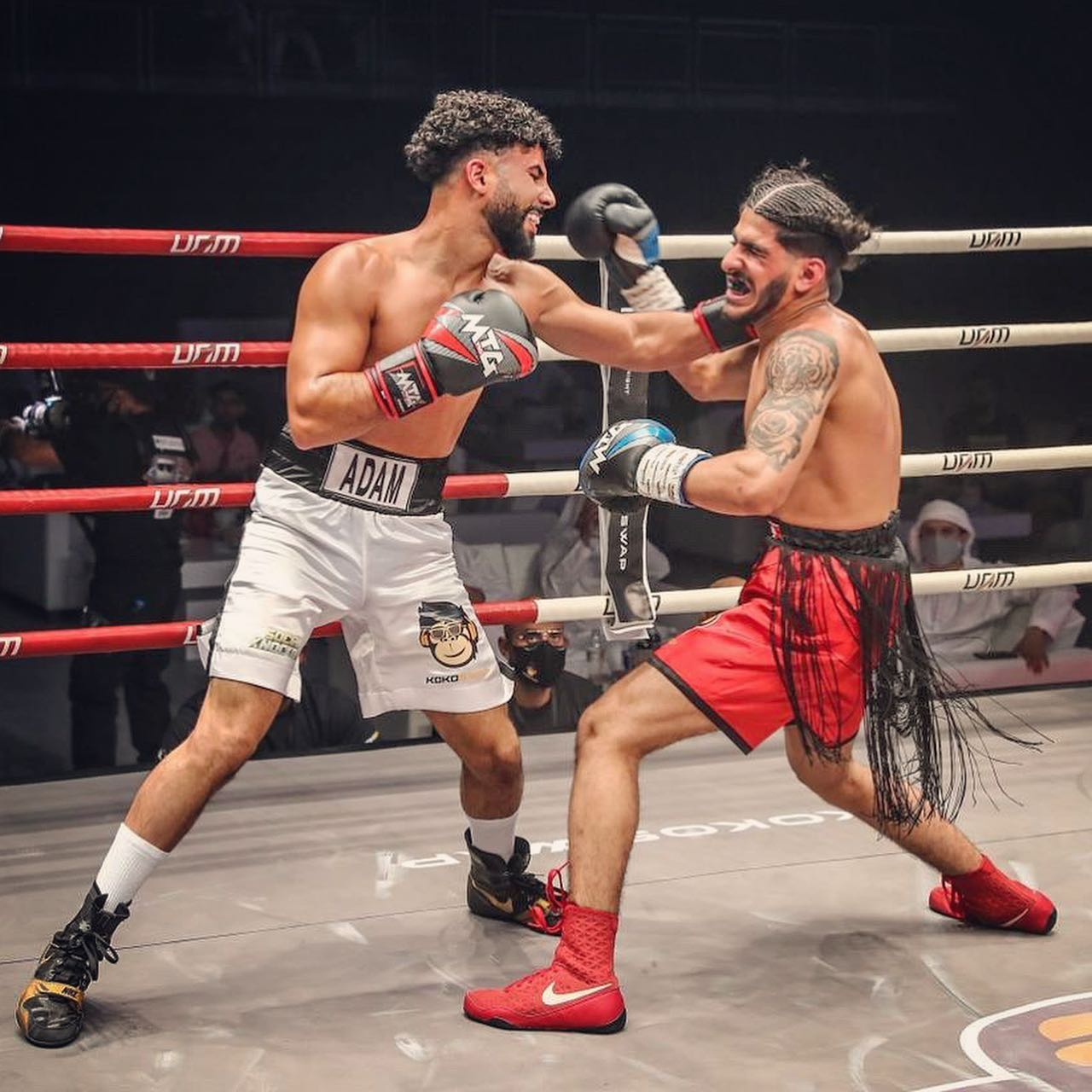Adam Saleh, Patrice Evra's opponent in boxing, looks forward to Floyd Mayweather's fight in Dubai. He says that he could cause him problems.