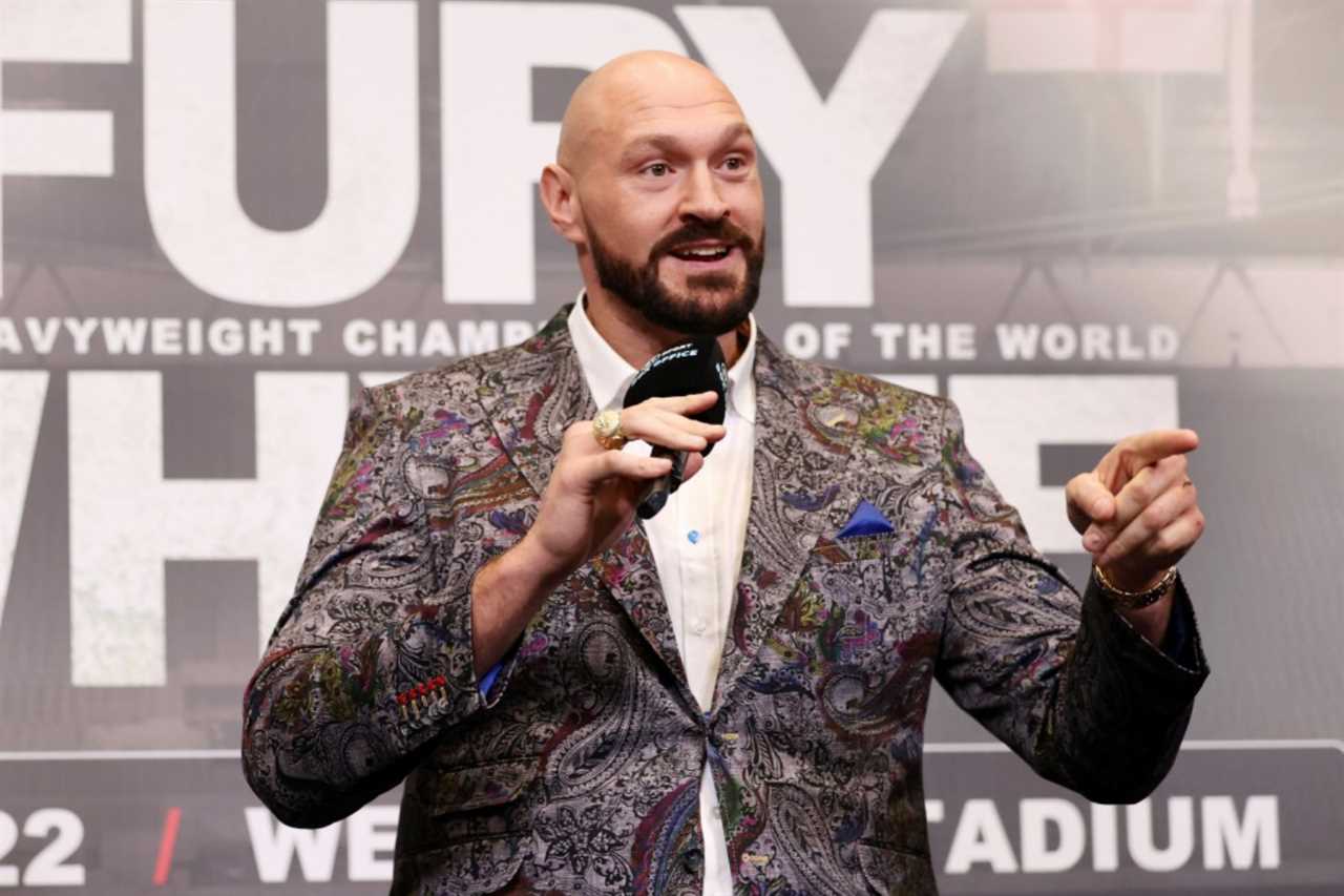 Dillian Whyte claims Tyson Fury outboxed him in sparring, but denies that a rival ever floored him