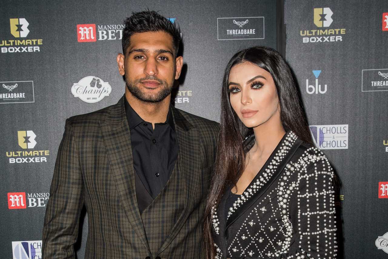 Two robbers pointed a gun at Amir Khan as he crossed the street with Faryal.