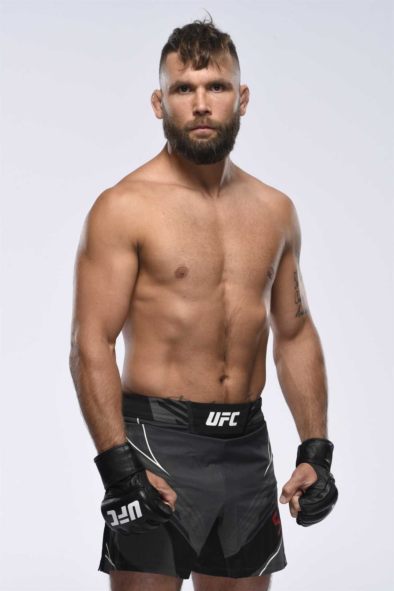 Jeremy Stephens promises not to be the next UFC star who flops in PFL, as Anthony Pettis tried unsuccessfully to win $1m Season 'on intimidation'