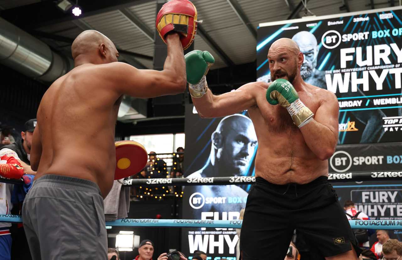 Tyson Fury hints at Dillian Whyte's game plan in an open workout, while father John digs into his 'average body'