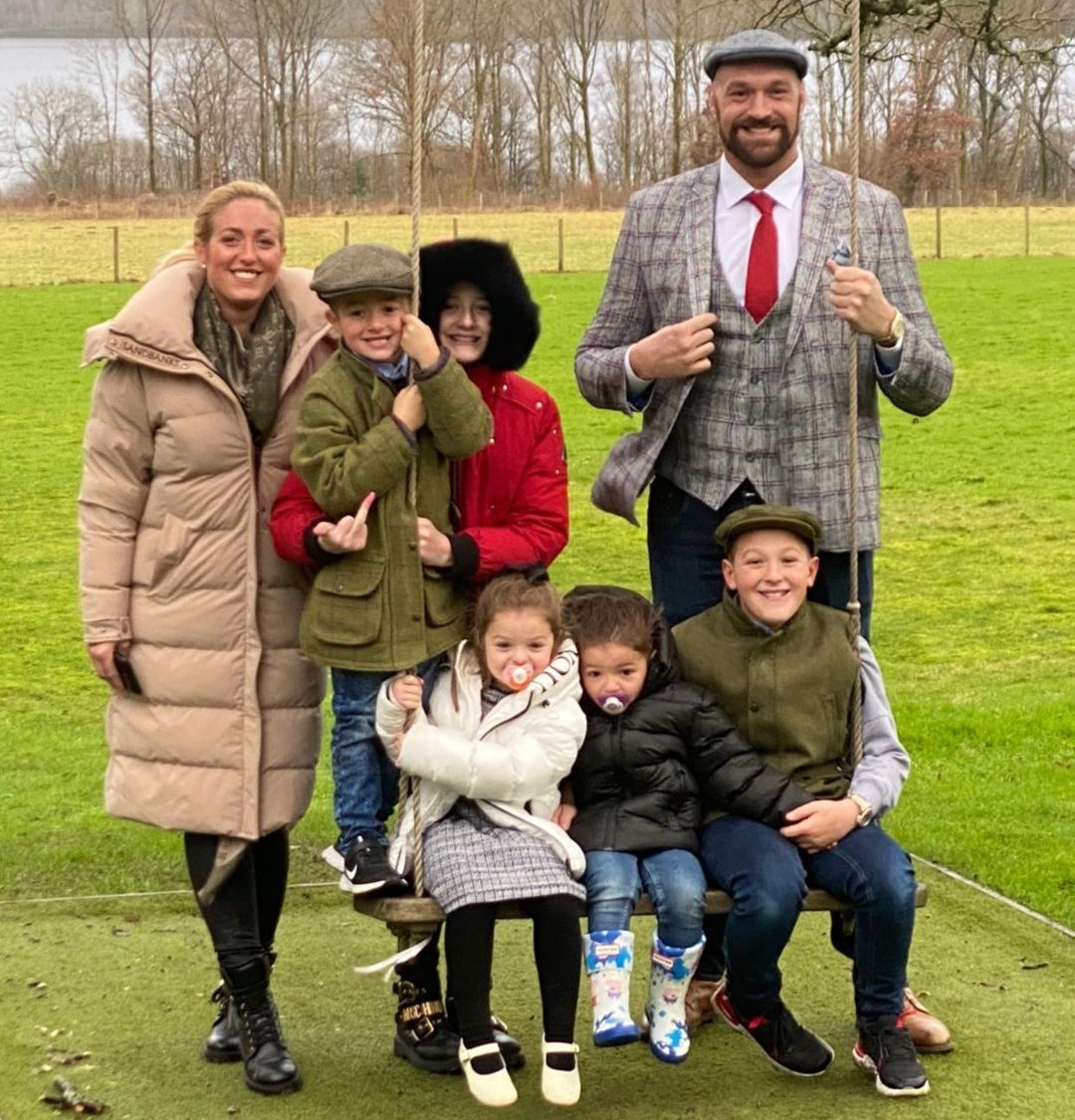 Tyson Fury's Wife Paris PREGNANT with 7th Child, Carl Froch, heavyweight champion claims just hours before Whyte fight