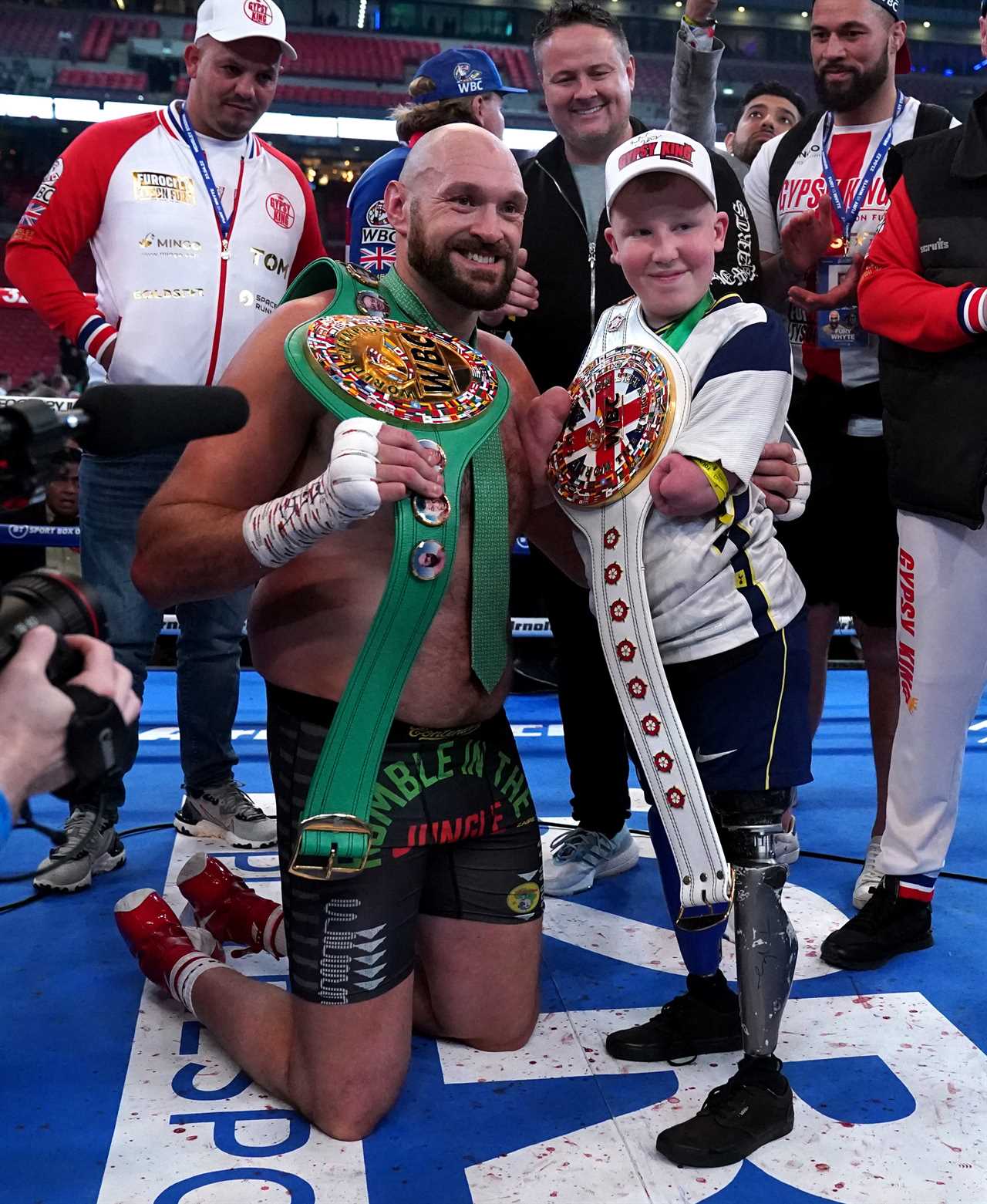 He KOs everyone - Tyson Fury wishes Deontay Wilder, his old rival, to fight for his WBC title. This is after Fury revealed his retirement plan