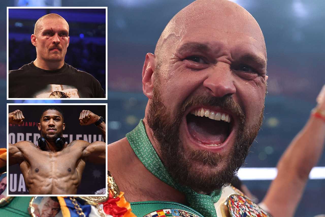 SugarHill Steward, Tyson Fury's coach, receives the 'WBC Trainers belt' following Gypsy King's brutal DillianWhyteKO at Wembley