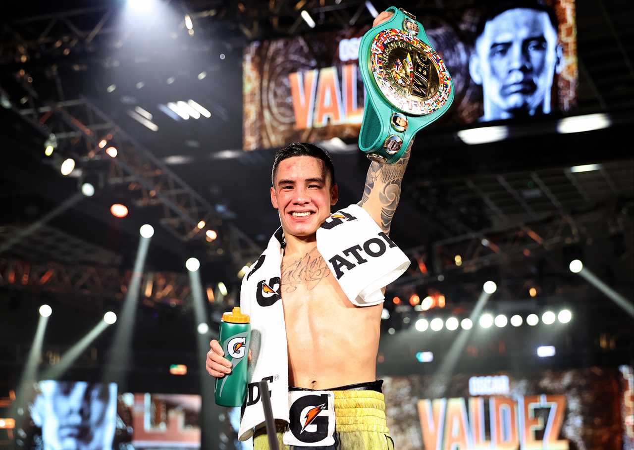 Oscar Valdez strangely swims with Steve, his pet alligator Steve, ahead of the world title fight against Shakur Steveson