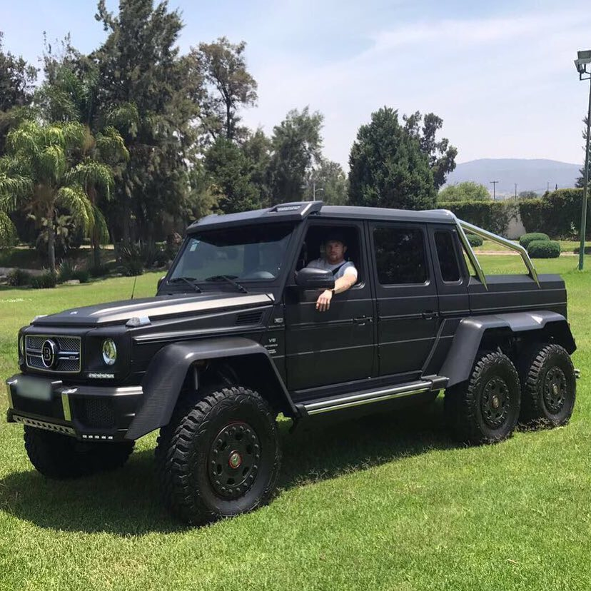 Canelo Alvarez has an insane collection of cars, including a blue Bugatti Chiron and a PS2m LaFerrari.