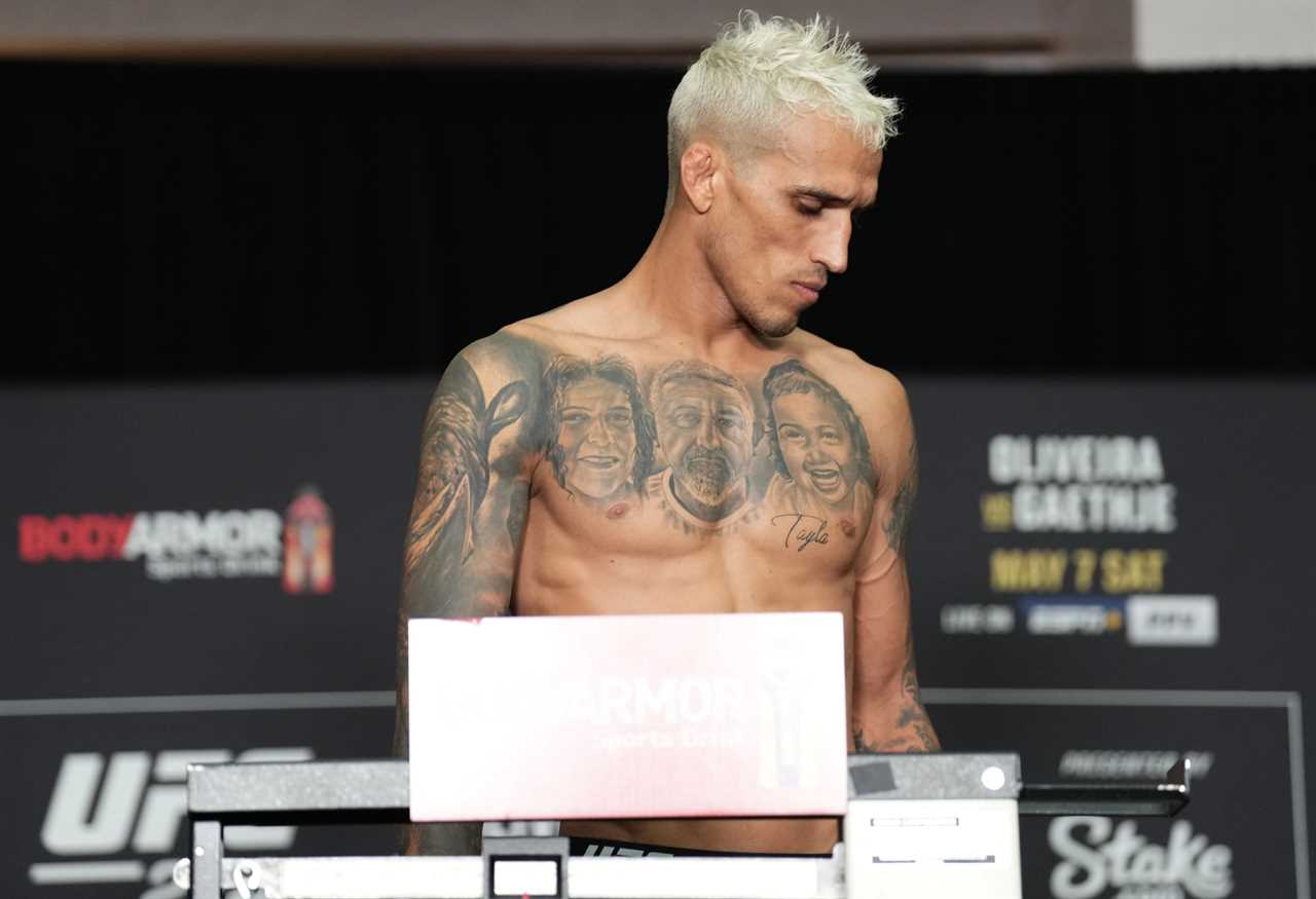 Charles Oliveira RESTRICTS UFC's lightweight title, after failing to gain weight. However, Justin Gaethje fight WILL continue