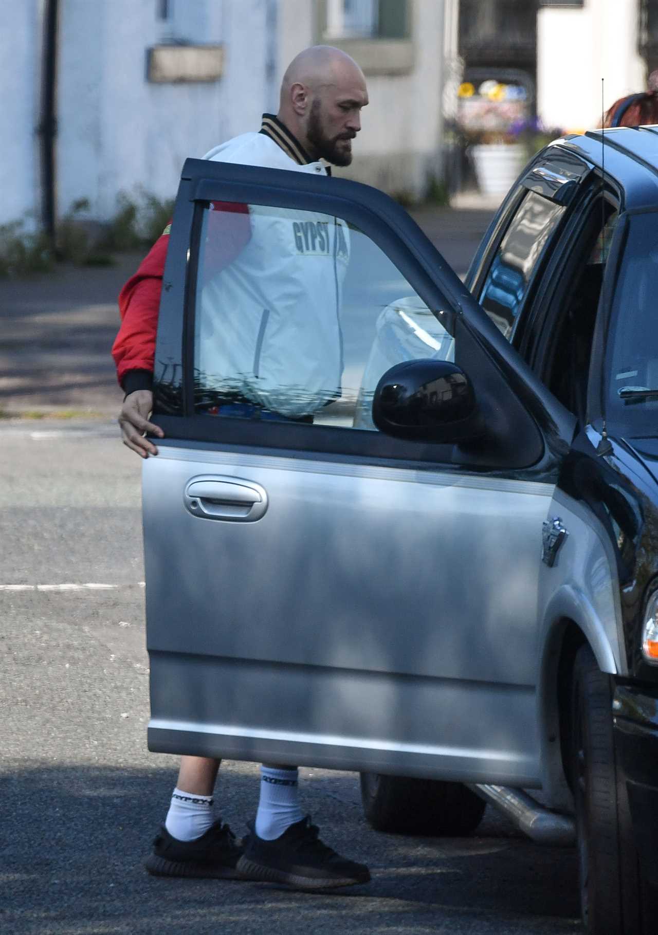After a morning run, Tyson Fury was seen leaving Morecambe cafe.