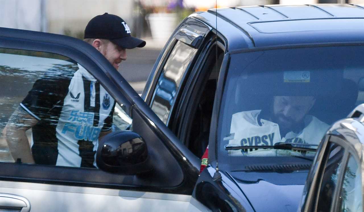 After a morning run, Tyson Fury was seen leaving Morecambe cafe.