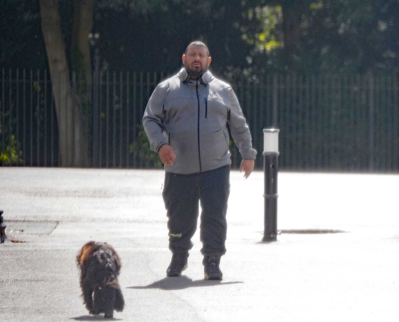 Prince Naseem Hamed, who rents a PS1.4m house near the Queen, is pictured strolling around Windsor Castle