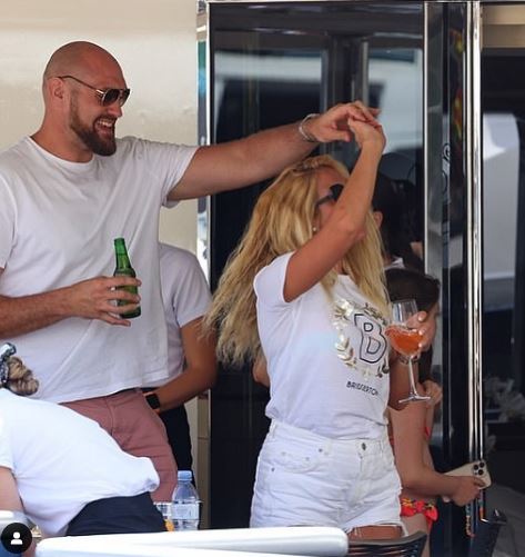 Paris Fury shares a picture of Tyson and Paris Fury on their last night of luxury vacation after 'plenty' of food, drink, and good times.