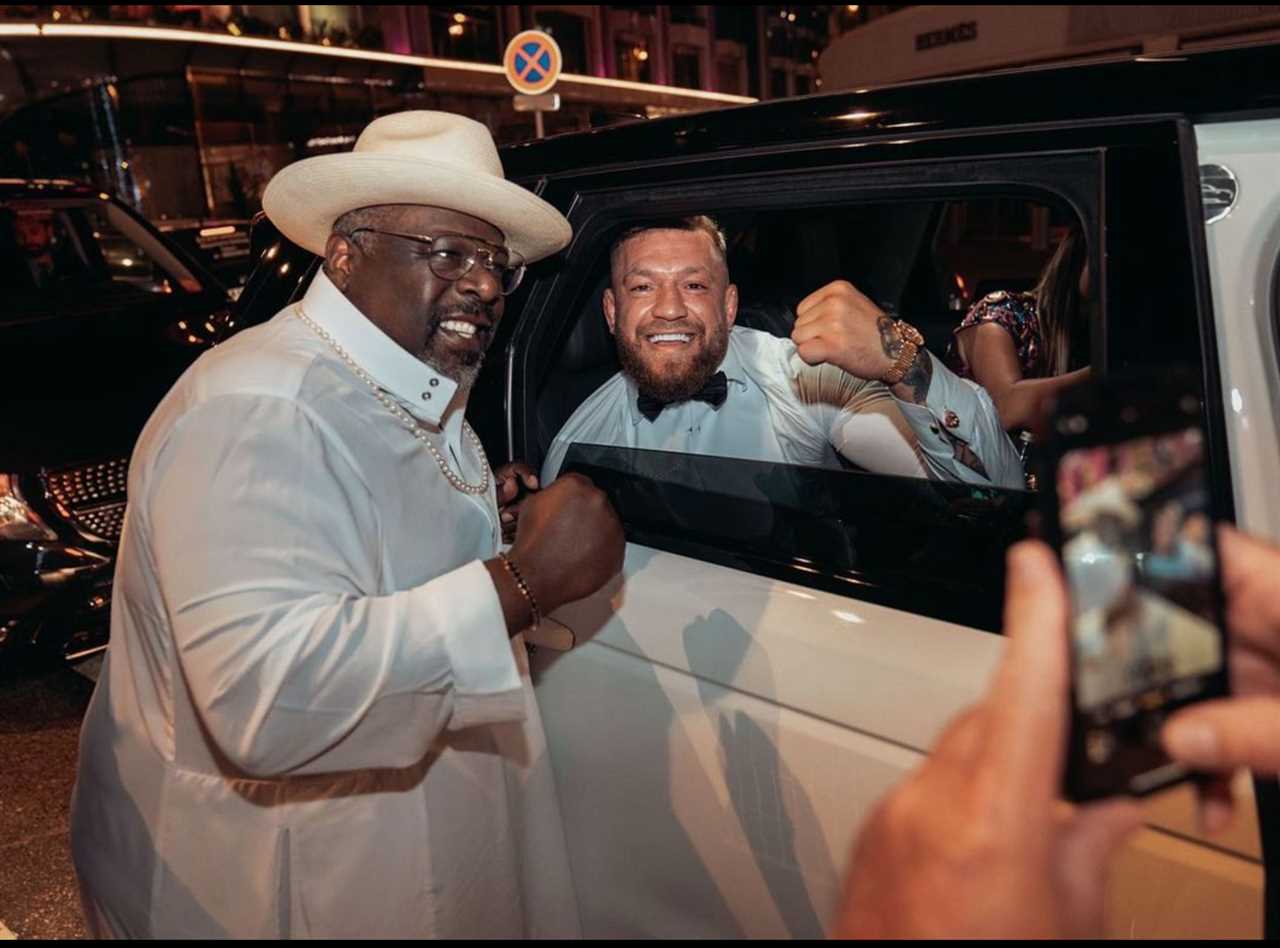 Cedric The Entertainer, a famous comedian from the USA, shares a bizarre photo with Conor McGregor while visiting French Rivera
