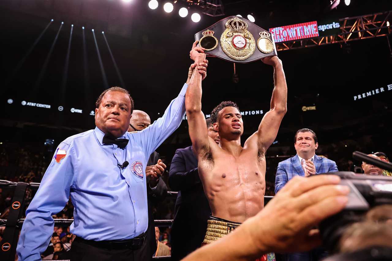 Rolando Romero says, I started boxing to impress a girl. But now I'm fighting for the world title against Gervonta.