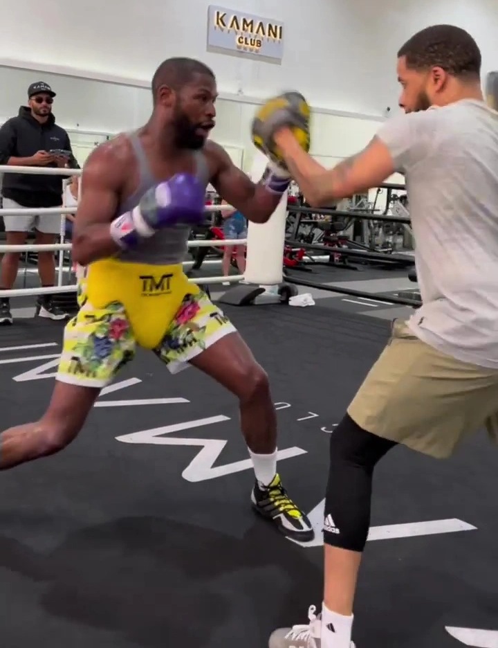 Floyd Mayweather, 45 years old, is secretly training days before his upcoming fight announcement.