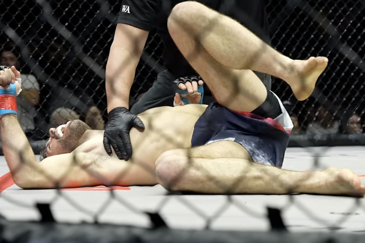 UFC hopeful Jack Becker suffers horrific broken leg which snaps in two after having kick checked by rival in MMA fight