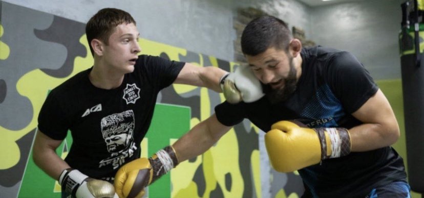 UFC star Khamzat Chimaev ‘choked out’ by Chechen warlord and Vladimir Putin pal Ramzan Kadyrov in sparring session