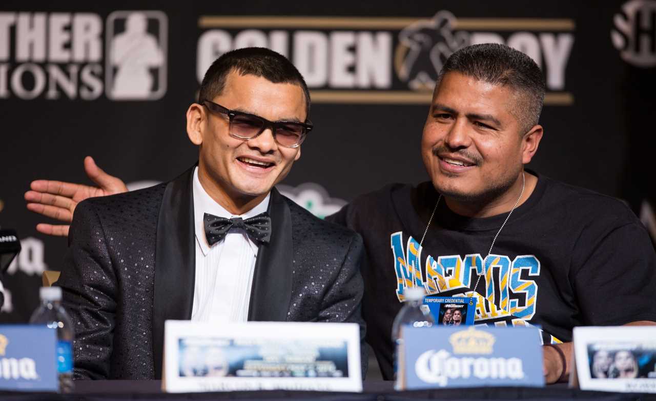 Robert Garcia, Anthony Joshua's new coach, admits that it will be a big challenge for him to win in the Usyk rematch.