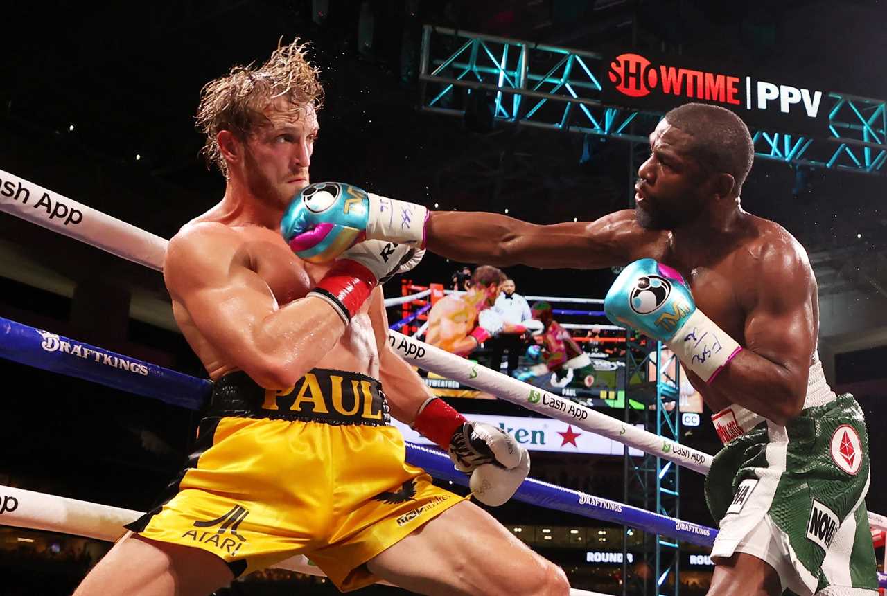 Floyd is BROKE - Jake Paul claims that Mayweather has spent billions of dollars and can't afford to pay Logan for his fight