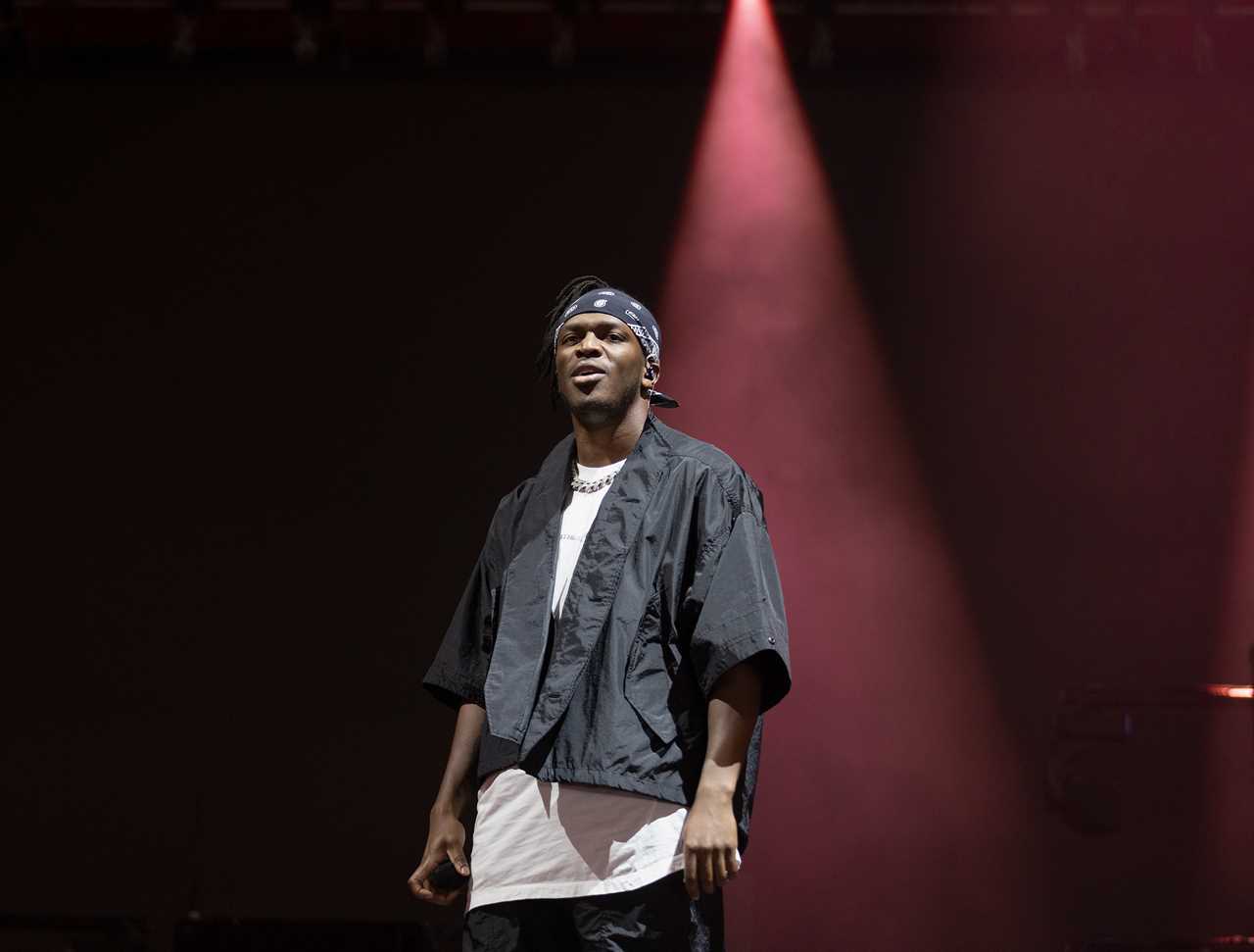 Jake Paul accuses KSI that he challenged him to 'everything but an actual fight' during a Twitter feud between YouTube rivals