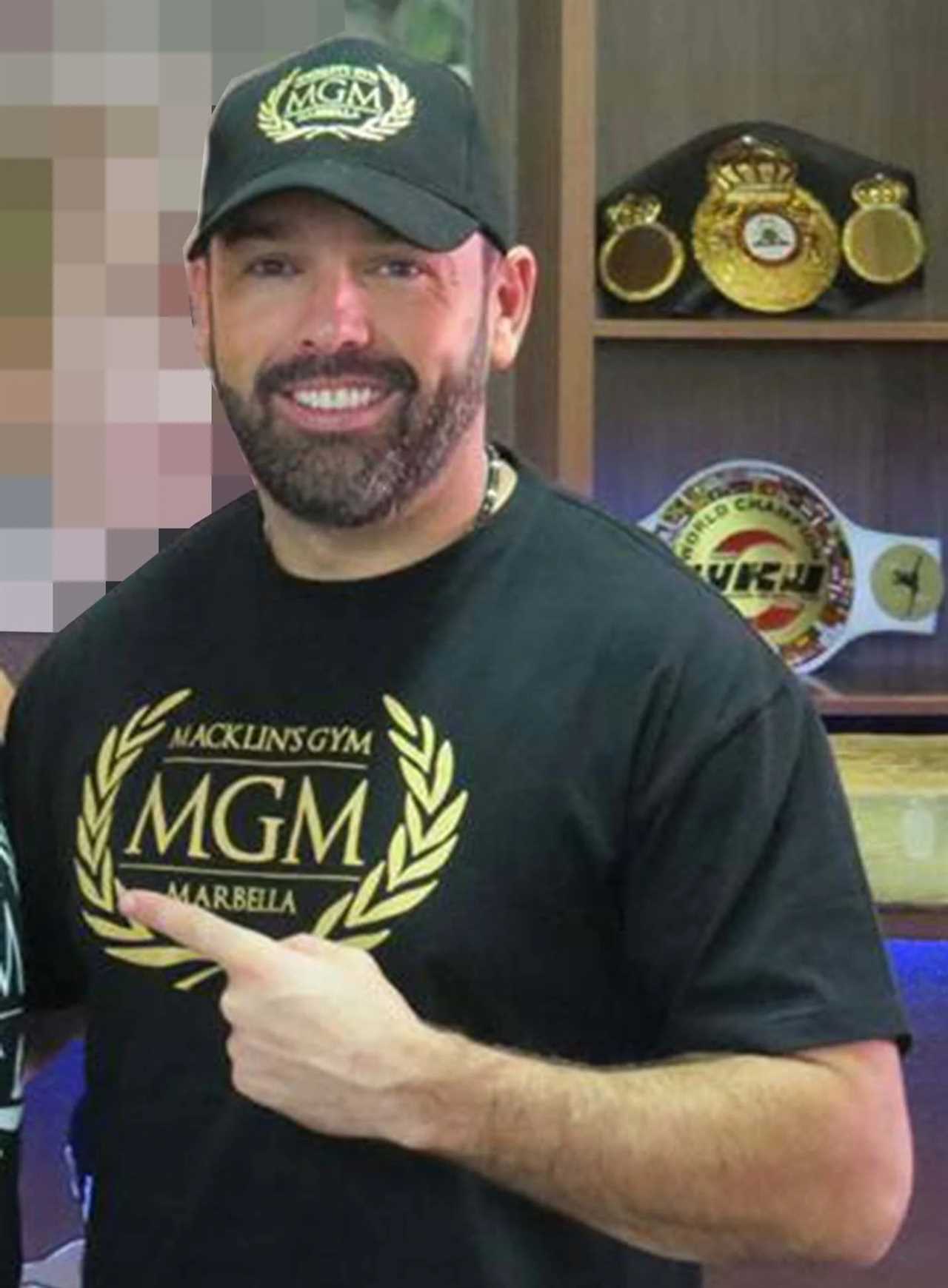 Tyson Fury refused access to the US after British flight was cancelled because of alleged connections to Daniel Kinahan, a mob boss.