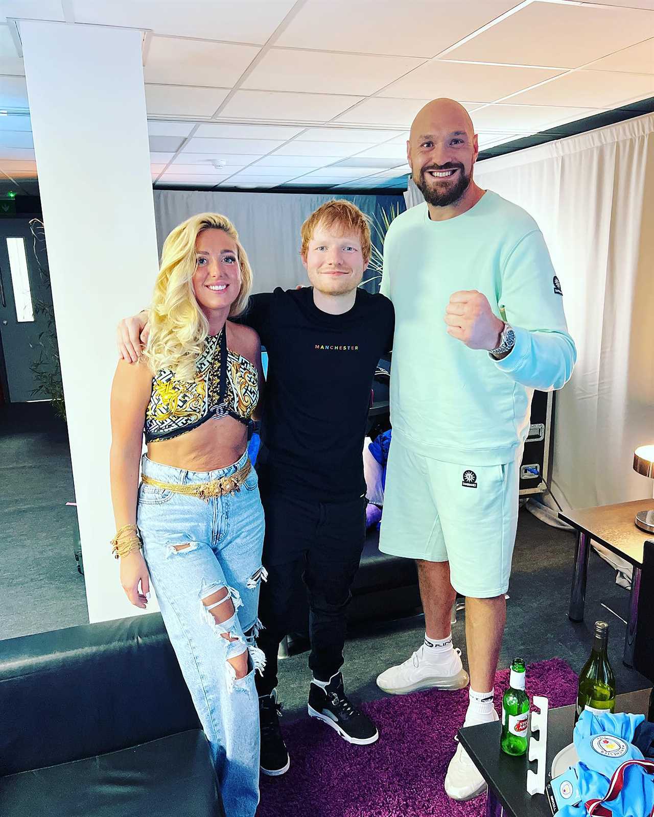 Tyson Fury and Paris spend time with Ed Sheeran, the Brit heavyweight king.