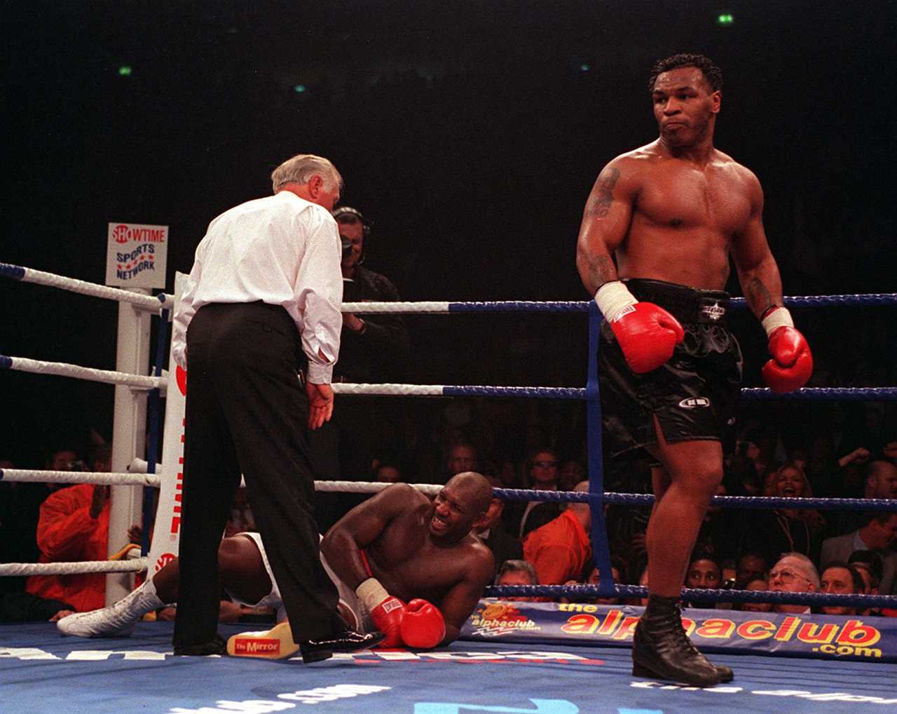 Julius Francis, an ex-heavyweight champion, defeated Mike Tyson. He KOs the rowdy man with one punch as a security officer in a new job.
